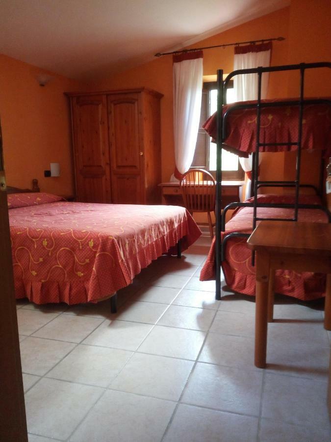 Hotel Il Rifugio Del Lupo スカンノ エクステリア 写真